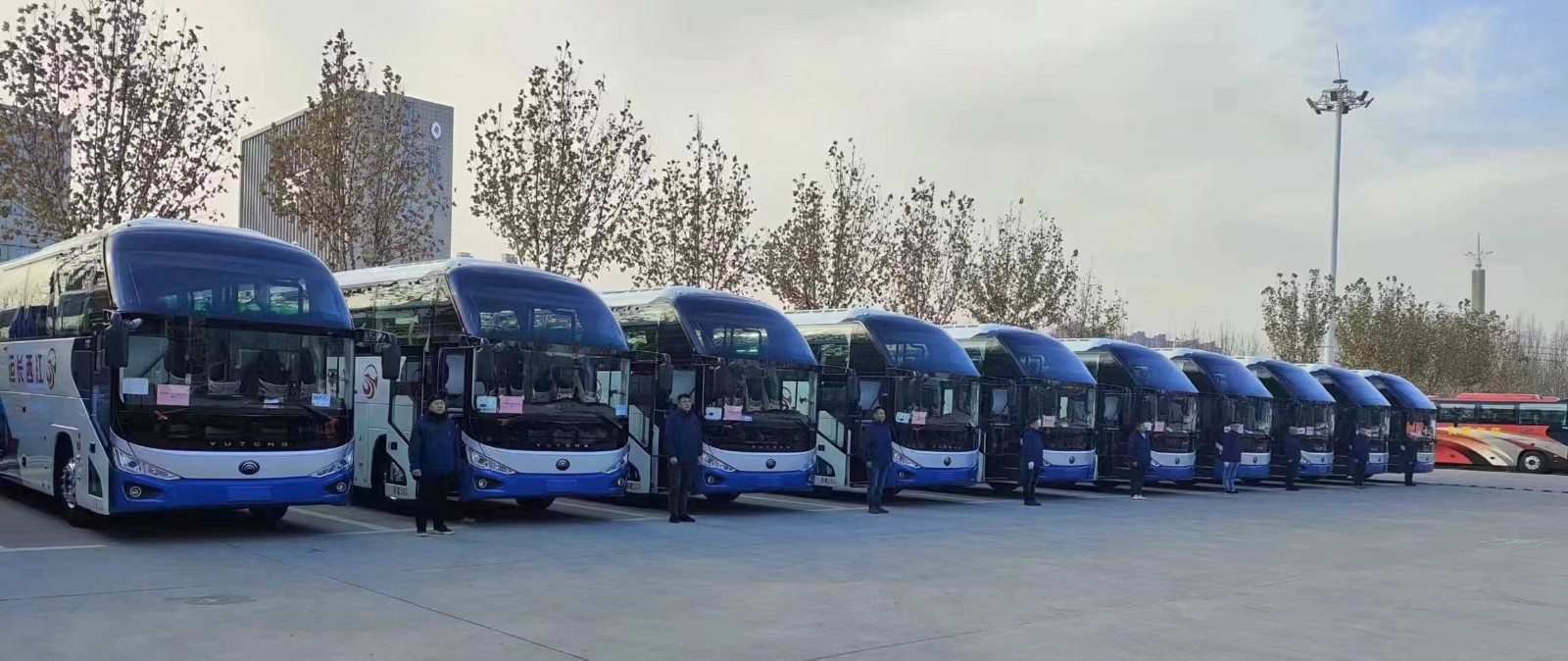 都市城際公交：2分鐘接單，20分鐘出發(fā)！高效完成緊急用車任務