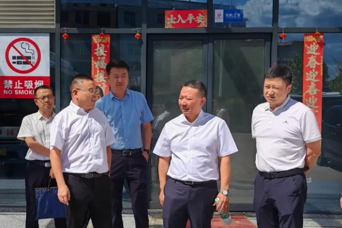 李偉一行調(diào)研上饒汽運、婺源公交