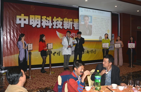 ����˼���M�Ծ��Ԍ�(d��o)��СƷ�����\��_��